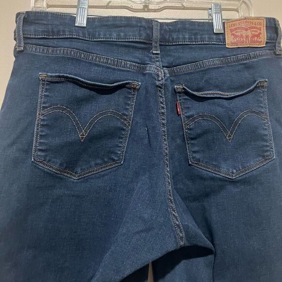 Levi’s Women’s Classic Mid rise Skinny Jeans - Dark Wash, Size 32 - Picture 5 of 5